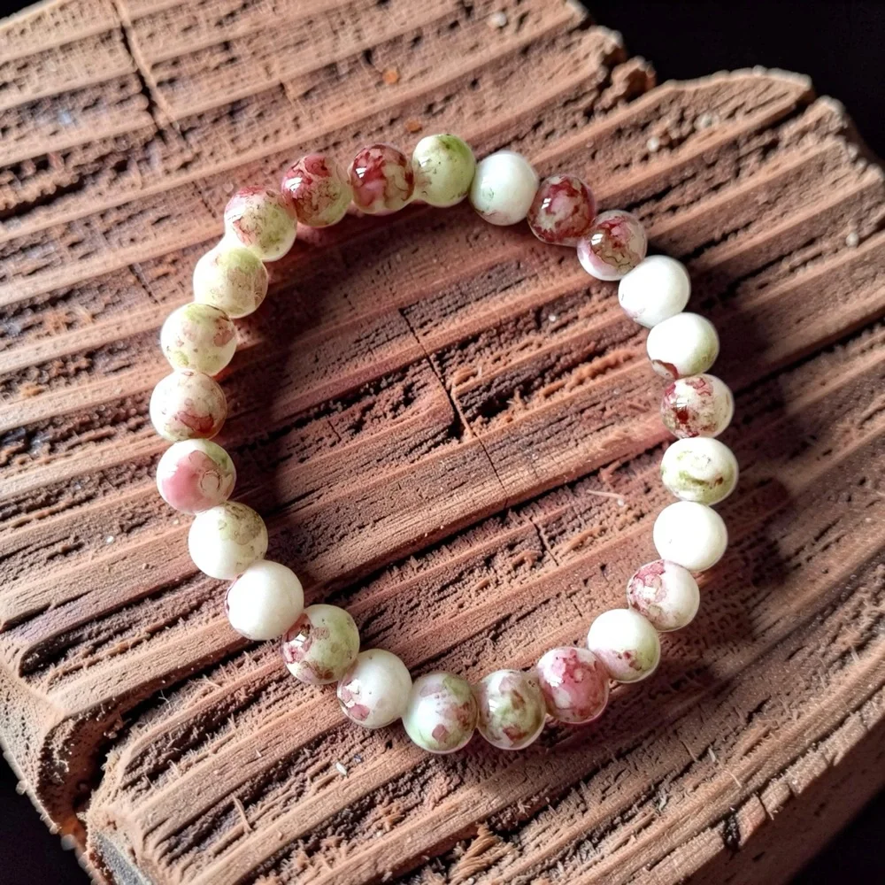 ⭐️ 5 for $25 Red White Green Crystal Beaded Stretch Bracelet